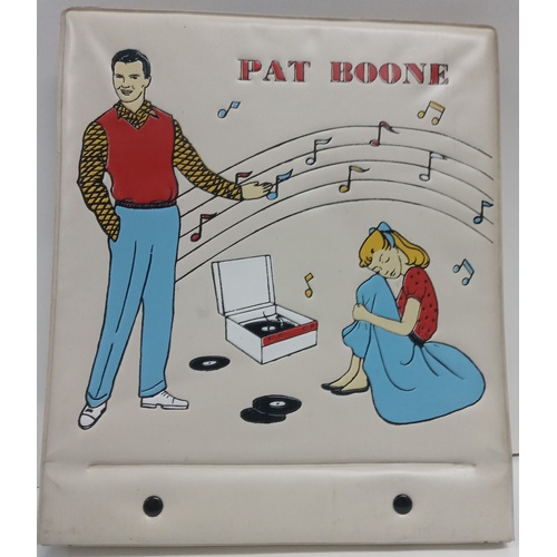 302 - Collection of Pat Boone memorabilia including ID Bracelet, Record 45 Case Teen Tote by Aristocrat 5t... 