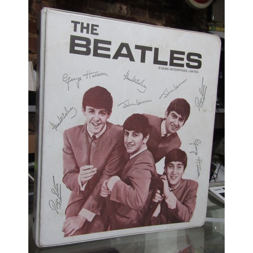 302 - The Beatles NEMS Enterprises Ring binder USA 1964