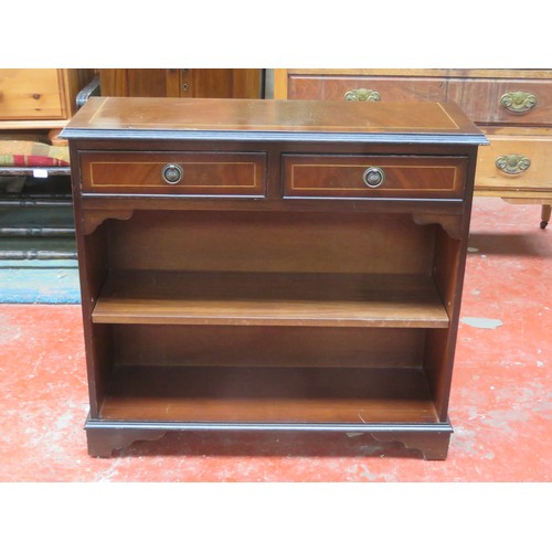 61 - Set of 20th century inlaid mahogany open shelves, fitted with two shelves.