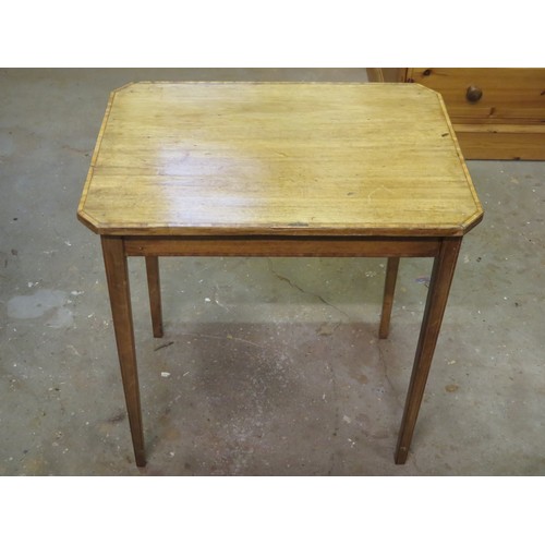 95 - Late 19th/early 20th century mahogany side table. Approx. 61cm H x 56cm W x 40cm D