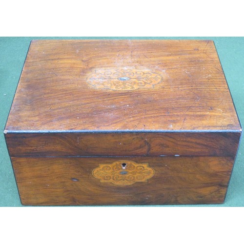 280 - Inlaid mahogany storage box containing various costume jewellery, pearl type necklaces, fountain pen... 