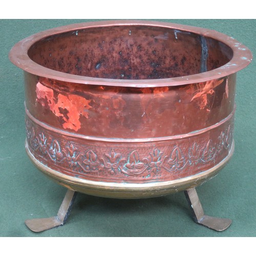 29 - Late 19th/Early 20th century Art Nouveau style copper and brass cyclindrical log bucket on raised su... 