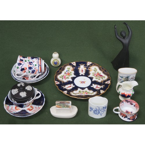 117 - Sundry ceramics including Royal Doulton figure, Royal Worcester cabinet plate, Gordy Welsh etc