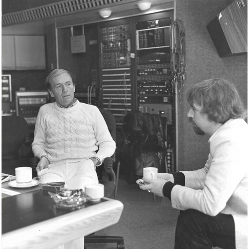 381 - A collection of twenty eight various photographs, many featuring Geoff Emerick and including three w... 