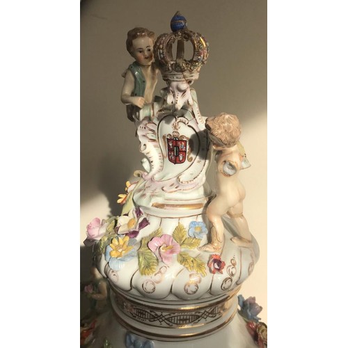 185 - IMPRESSIVE CONTINENTAL CERAMIC URN-FORM VASE AND COVER UPON A SEPARATE RAISED STAND, APPROXIMATELY 5... 
