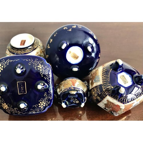 188 - FOUR SATSUMA MINIATURE KOROS AND COVERS PLUS ANOTHER, ALL SIGNED