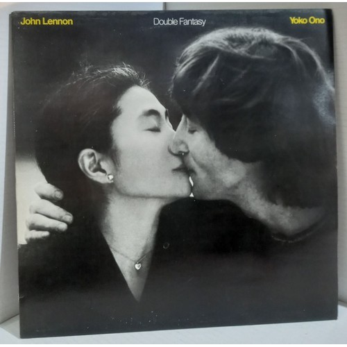 343 - Fifteen John Lennon albums including Plastic Ono Band, Shaved Fish, Life With The Lions (Japanese 19... 