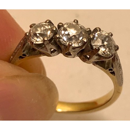 1 - 18ct GOLD RING SET WITH APPROX THREE 0.25ct DIAMONDS AND THREE VERY SMALL DIAMONDS ON EACH SIDE, SIZ... 