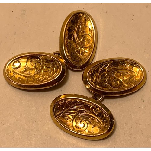 9 - PAIR OF 9ct GOLD OVAL CUFFLINKS, TOTAL WEIGHT APPROX 3.2g