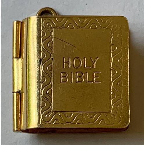31 - 9ct GOLD HOLY BIBLE CHARM, TOTAL WEIGHT APPROX 2.13g