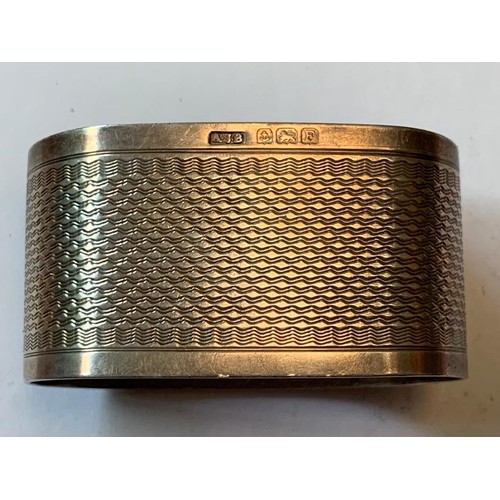 46 - SILVER NAPKIN RING, SILVER NAPKIN CLIP AND SILVER MATCHBOX, TOTAL WEIGHT APPROX 56.32g