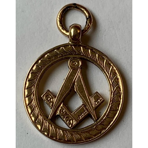 59 - 9ct GOLD MASONIC PENDANT, TOTAL WEIGHT APPROX 2.37g