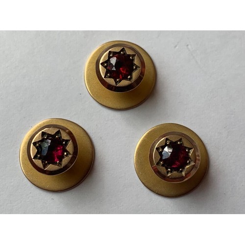 68 - THREE GOLD COLOURED DRESS BUTTONS WITH AMETHYST, THREE GOLD COLOURED HEXAHEDRON DRESS BUTTONS, TWO G... 