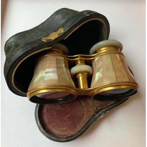 100 - ANTIQUE OPERA GLASSES WITH CASE MOTHER OF PEARL AND BRASS, MADE IN FRANCE