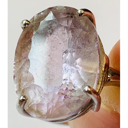 122 - 9ct WHITE GOLD COCKTAIL RING SET WITH VERY LARGE MORGANITE, SIZE M+, TOTAL WEIGHT APPROX 5.96g