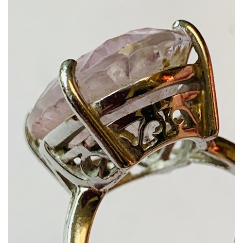 122 - 9ct WHITE GOLD COCKTAIL RING SET WITH VERY LARGE MORGANITE, SIZE M+, TOTAL WEIGHT APPROX 5.96g