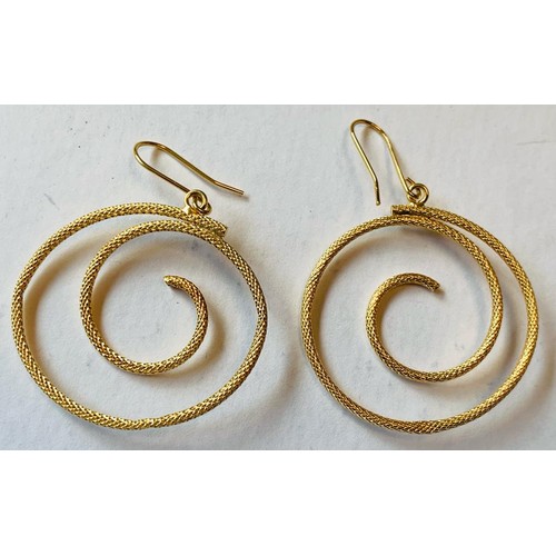 137 - 14kt GOLD PAIR OF LOOP EARRINGS, MILORD ITALY, TOTAL WEIGHT APPROX 1.75g