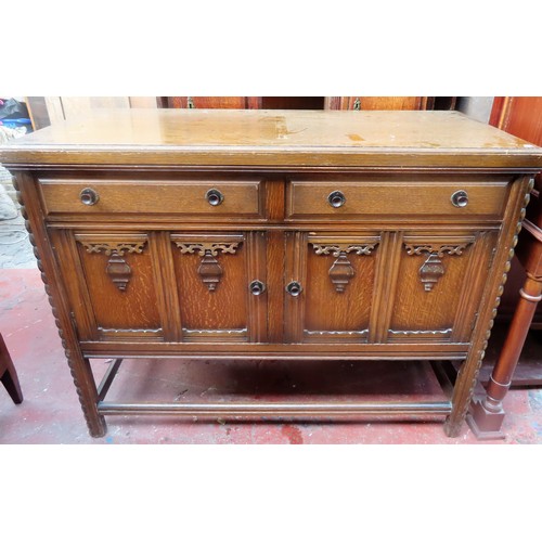 45 - Early 20th century Oak sideboard. Approx. 96cm H x 122cm W x 51cm D