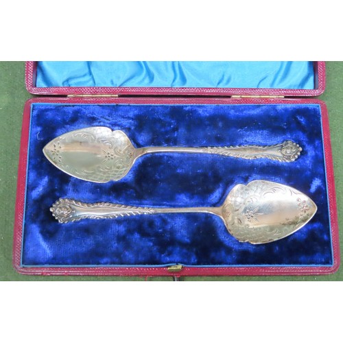 148 - Cased pair of Hallmarked silver jam spoons, Sheffield assay dated 1897 by Mark Willis. Weight approx... 