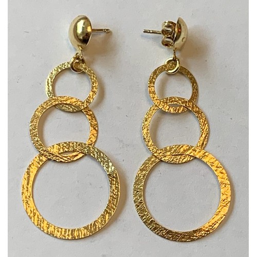 299 - GOLD COLOURED PAIR OF TRIPLE LOOP EARRINGS, TOTAL WEIGHT 2.6g