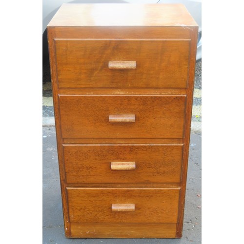 121 - Early 20th century chest of four drawers. Approx. 74cms H x 41cms W x 32cms D