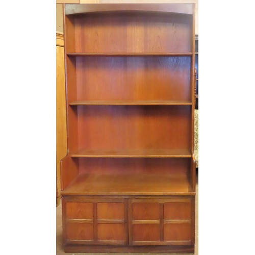 189 - G Plan style mid 20th century teak open wall unit with cupboard doors below. Approx. 193cm H x 102cm... 