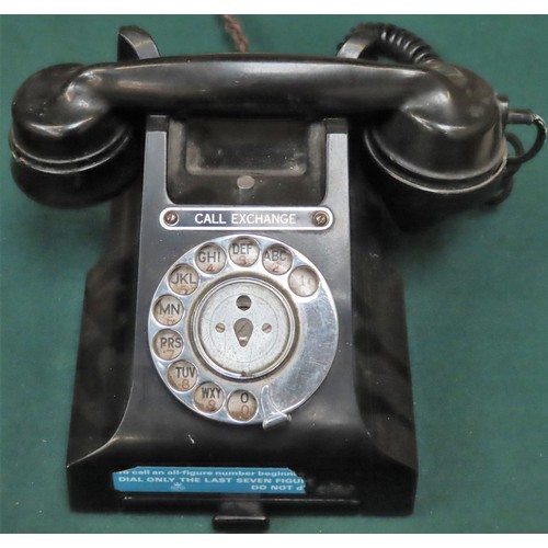 181 - Mid 20th century black bakelite GPO telephone