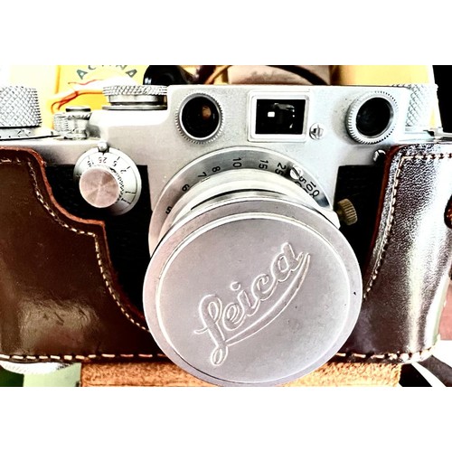 6 - LEICA III F CAMERA WITH LEATHER CASE AND ACCESSORIES