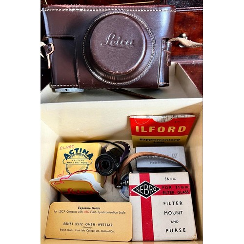 6 - LEICA III F CAMERA WITH LEATHER CASE AND ACCESSORIES