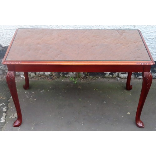 94 - 20th century mahogany glass topped coffee table. Approx. 45cms H x 76cms W x 41cms D