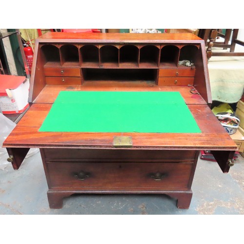 41 - 19th century mahogany fall lfront writing bureau, with fitted interior. Approx. 104cms H 92cms W x 5... 