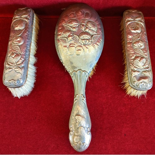 278 - TWO HALLMARKED SILVER REPOUSSE DECORATED CLOTHES BRUSHES, PLUS HALLMARKED SILVER REPOUSSE DECORATED ... 