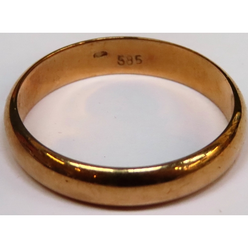 296 - 14CT Gold (585) Wedding band 4G