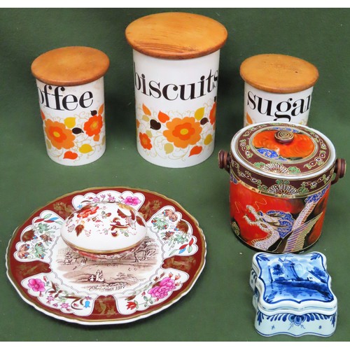 225 - Sundry ceramics including Crown Devon kitchen jars, Oriental biscuit barrel, Masons, Delft