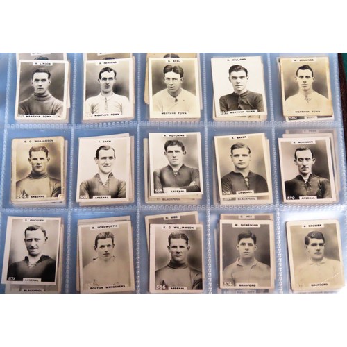 53 - Album of Phillips Pinnace Footballers, Approx. 460 cards