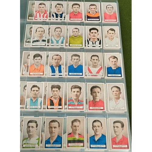 106 - Two sets of Gallahers Footballers cards including variety cards, on Brown and Green backs