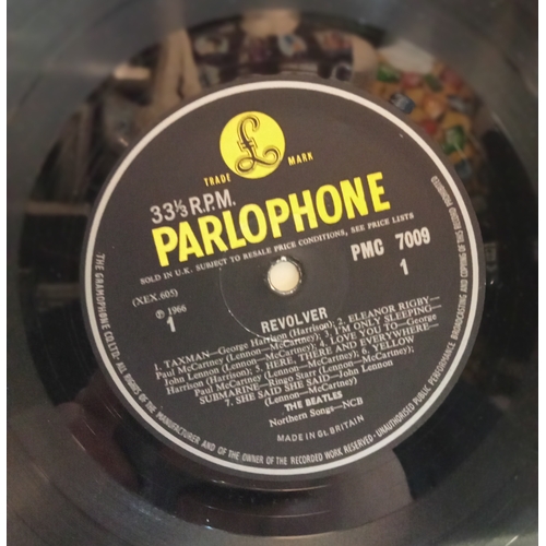 30 - The Beatles Revolver PMC 7009 Mono Black & Yellow Parlophone Label with Ernest J Day & Co Ltd sleeve... 