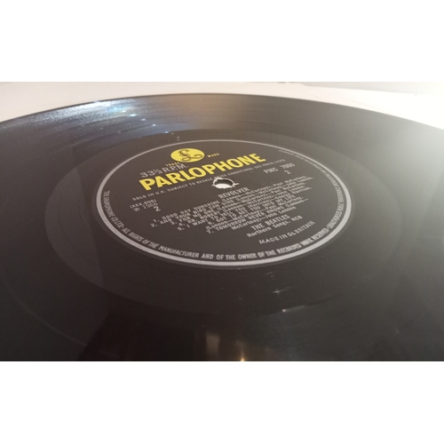 62 - The Beatles Revolver PMC 7009 Mono Black & Yellow label Parlophone with XEX 606-1 matrix number feat... 