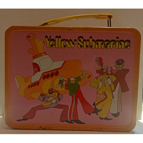 286 - The Beatles Yellow Submarine Lunch Box & Thermos 1968 USA.