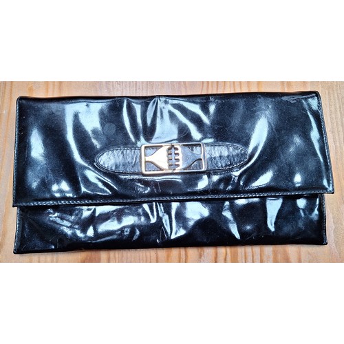 17 - VINTAGE BLACK PATENT LEATHER CLUTCH BAG WITH CHAIN