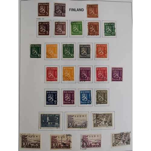 119 - Fine used collection in boxed Davo album to 2010 incl. 1889-94 vals to 10m  1891-97 to 1r  Lion type... 