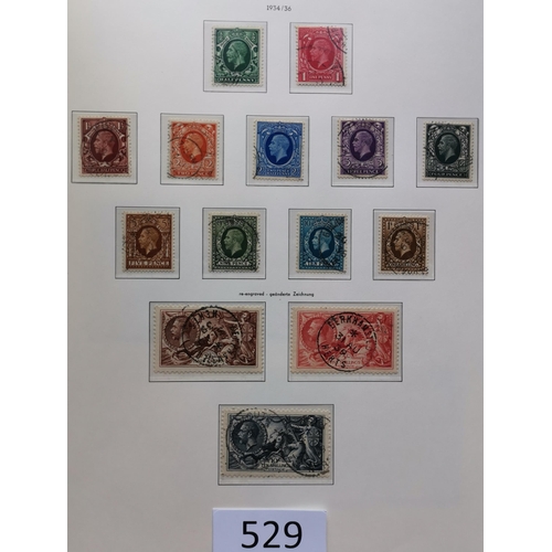 529 - Used collection in Lighthouse album  generally good to fine  incl. 1913 2/6d (both shades)  5/- and ... 