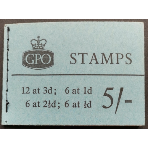 803 - July 1959 5/- graphite bklt  2½d panes with inv. wmks (3 stamps good perfs). H39g. (1 bklt)