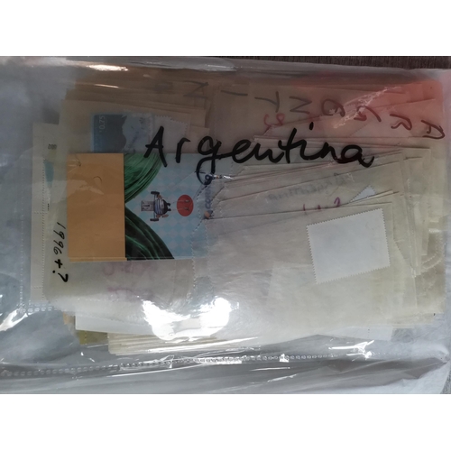 3 - ARGENTINA. STC £2 755. (100's)