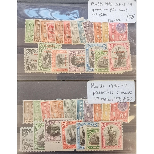 340 - MALTA. 1926-7 and 1928 pictorial sets to 10/- M or o.g. Cat. £370. (36)