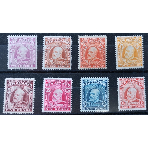 381 - NEW ZEALAND. 1909-16 Comb perf set to 1/- M. SG388-94. Cat. £200. (8)