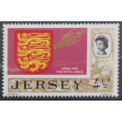 847 - JERSEY. 1970-74 4½p on uncoated paper UM + a normal copy. SG49ab. Cat. £275. (2)