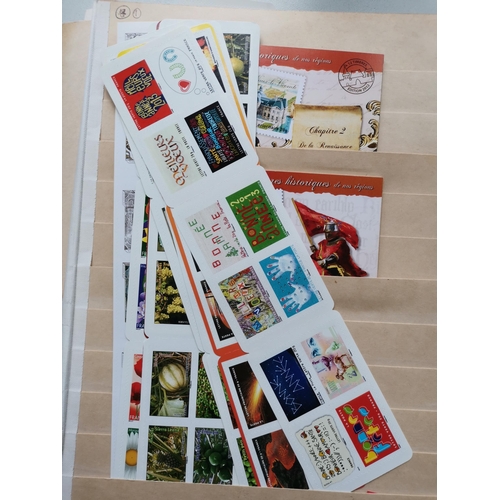 139 - FRANCE.  BOOKLETS. 2001-2015 collection of commemorative booklets. (approx. 120 bklts)