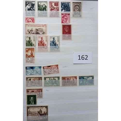 162 - GERMANY.  SAAR. Collection in stockbook  value in M 1940's  1950's issue incl. 1948 to 200f  1949 Of... 