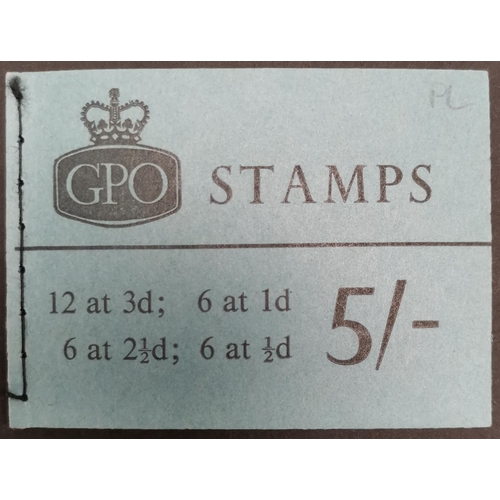 891 - BOOKLETS.  March 1964 5/- containing 2½d 1 phos band but with band misplaced at centre instead of at... 